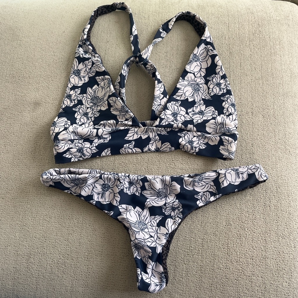 Acacia swim set